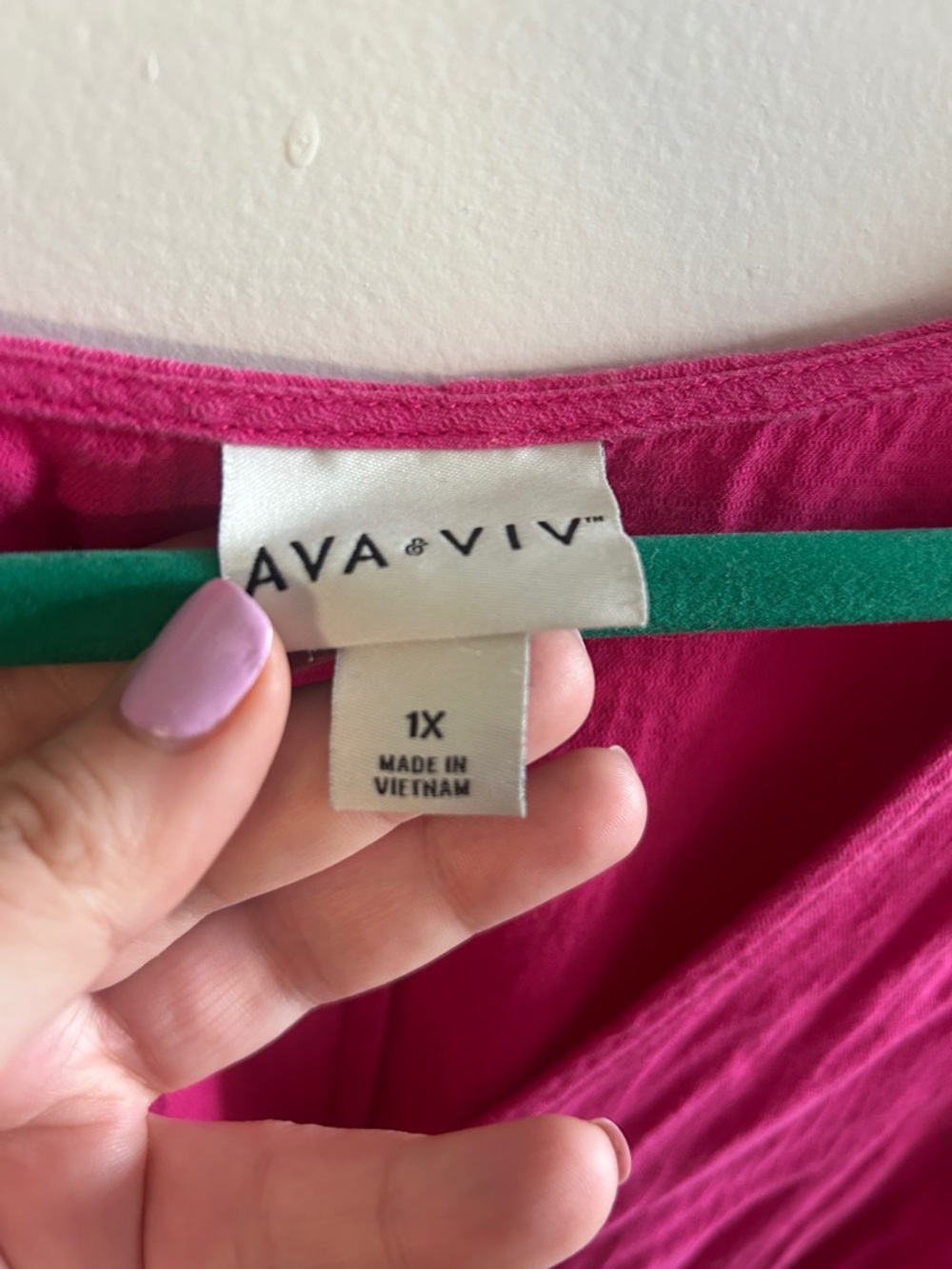 Bright Fuchsia V-Neck Casual Dress - Size 1X - Picture 2 of 3